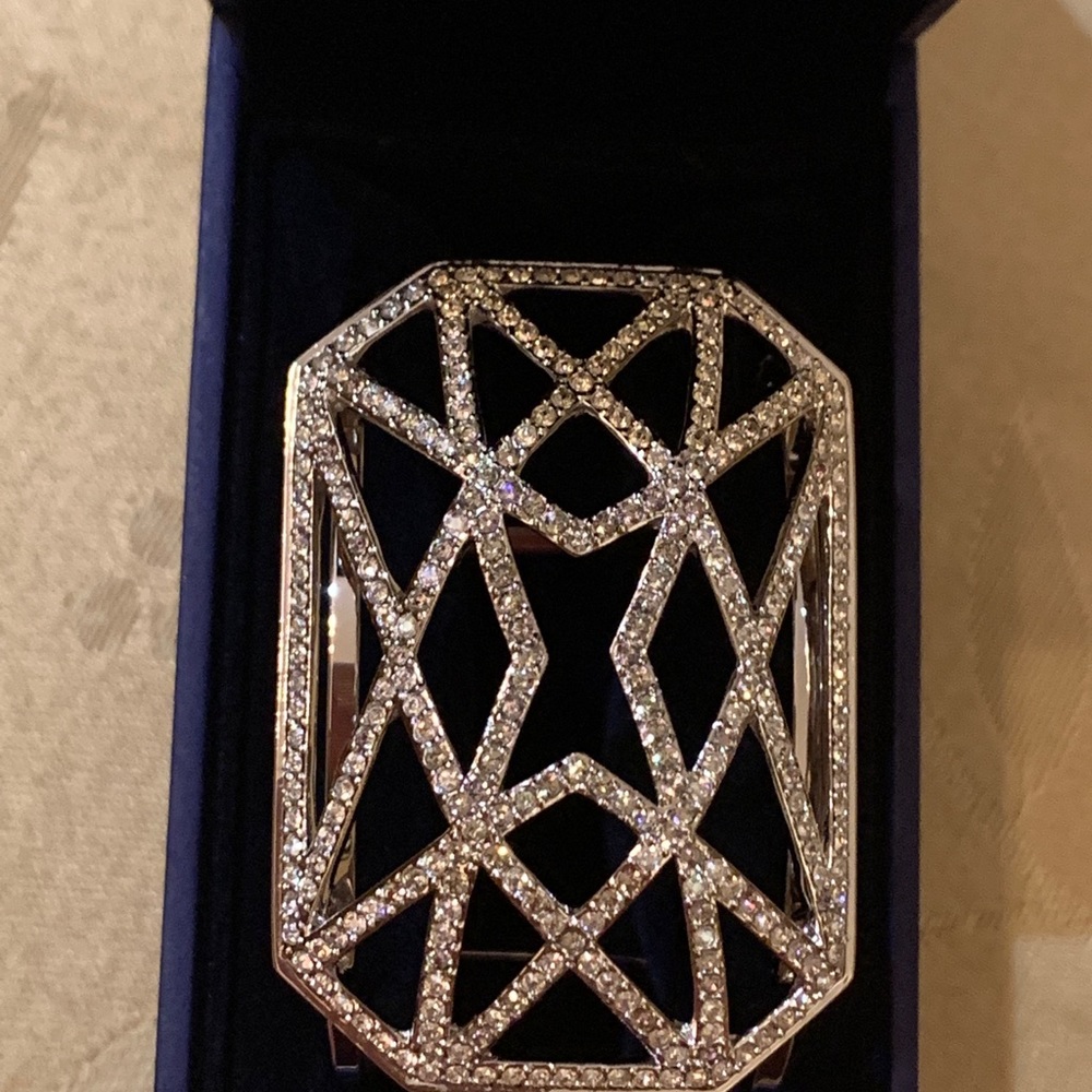 Swarovski Evanescent Cuff #933564